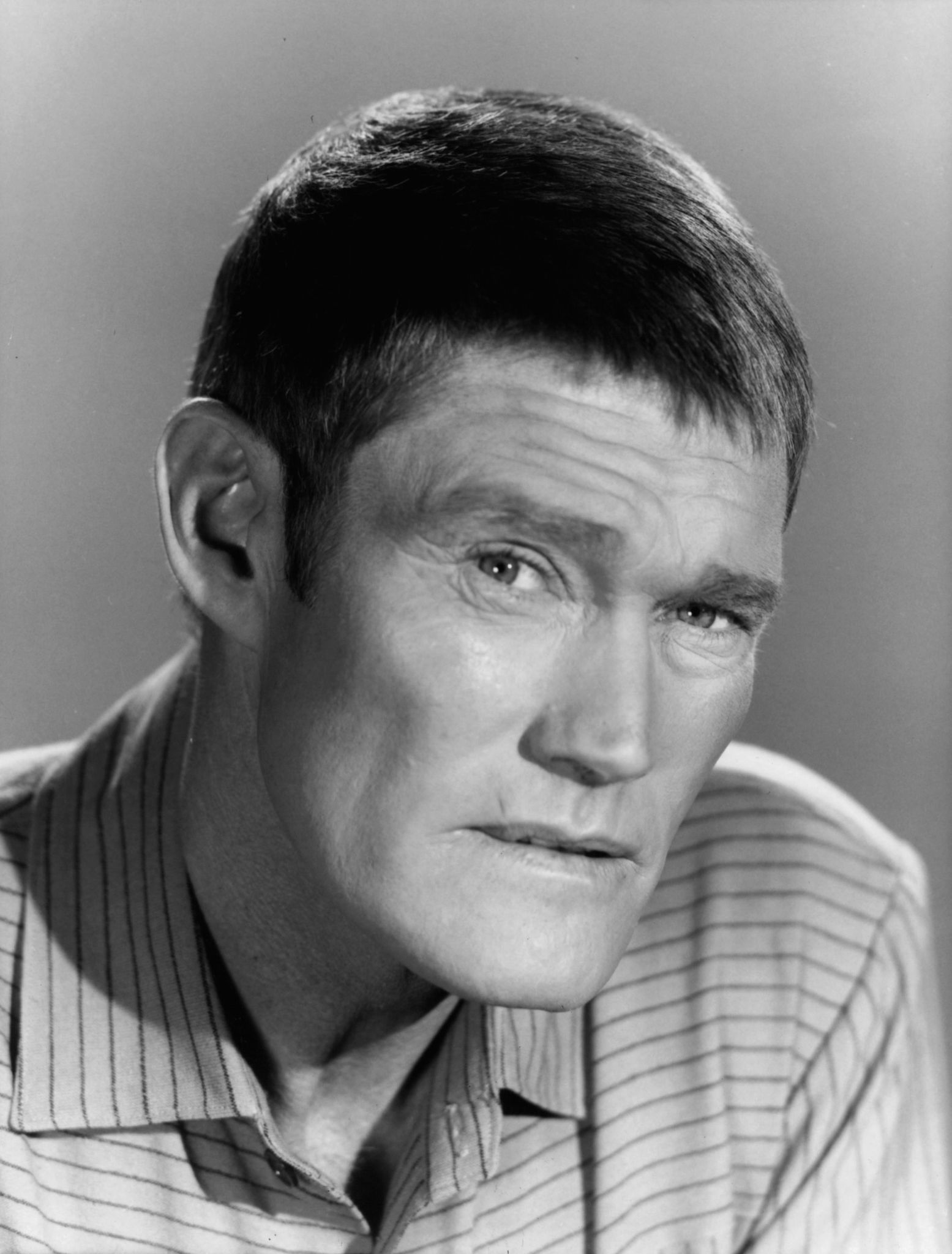Chuck Connors Revealed: Secrets of the Iconic Star from ‘The Rifleman’